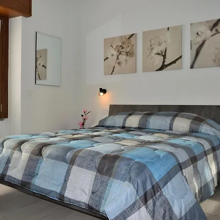 Quigna 29 Apartamento Tresenda